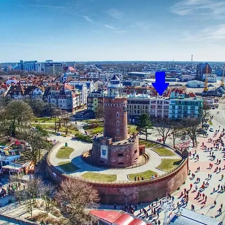 Apartament Z Widokiem Na Morze Vis-a-vis Latarni Morskiej Apartment *